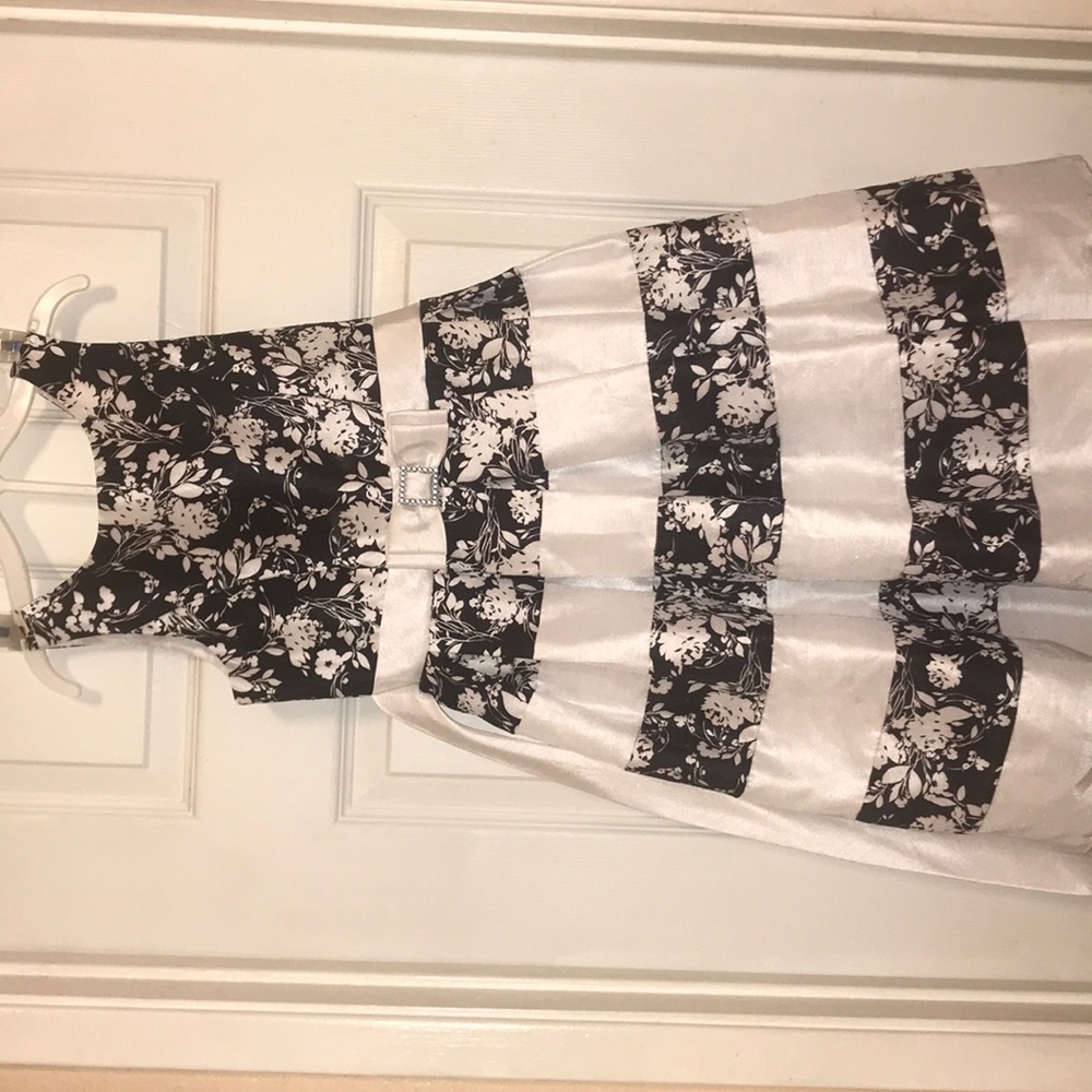 Black and white dress